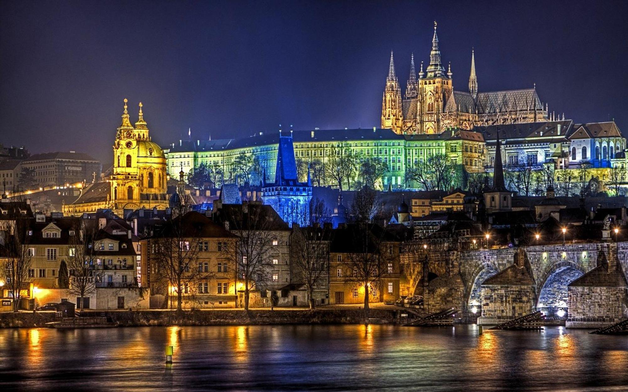 Kingdom Of 3 Roses Apartment Praga Exterior foto